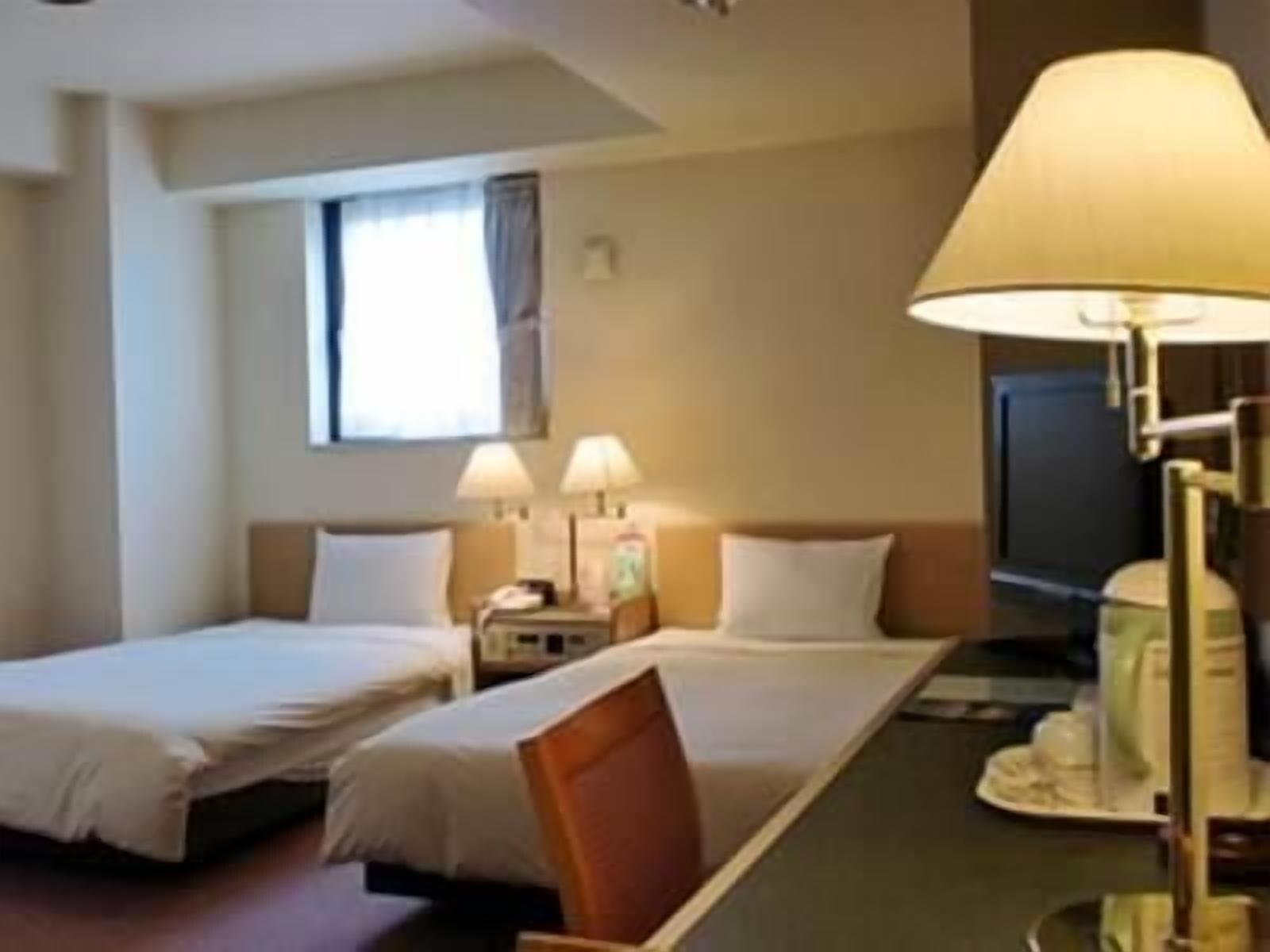 Hotel Ascent Inn Sapporo Bagian luar foto